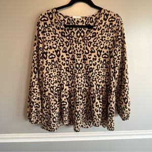 Newberry Kustom Animal print blouse top size large cheetah leopard